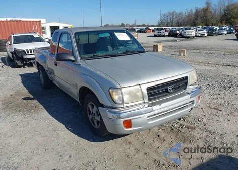 2000 Toyota Tacoma from USA, damaged, VIN 5TEVL52N4YZ717354